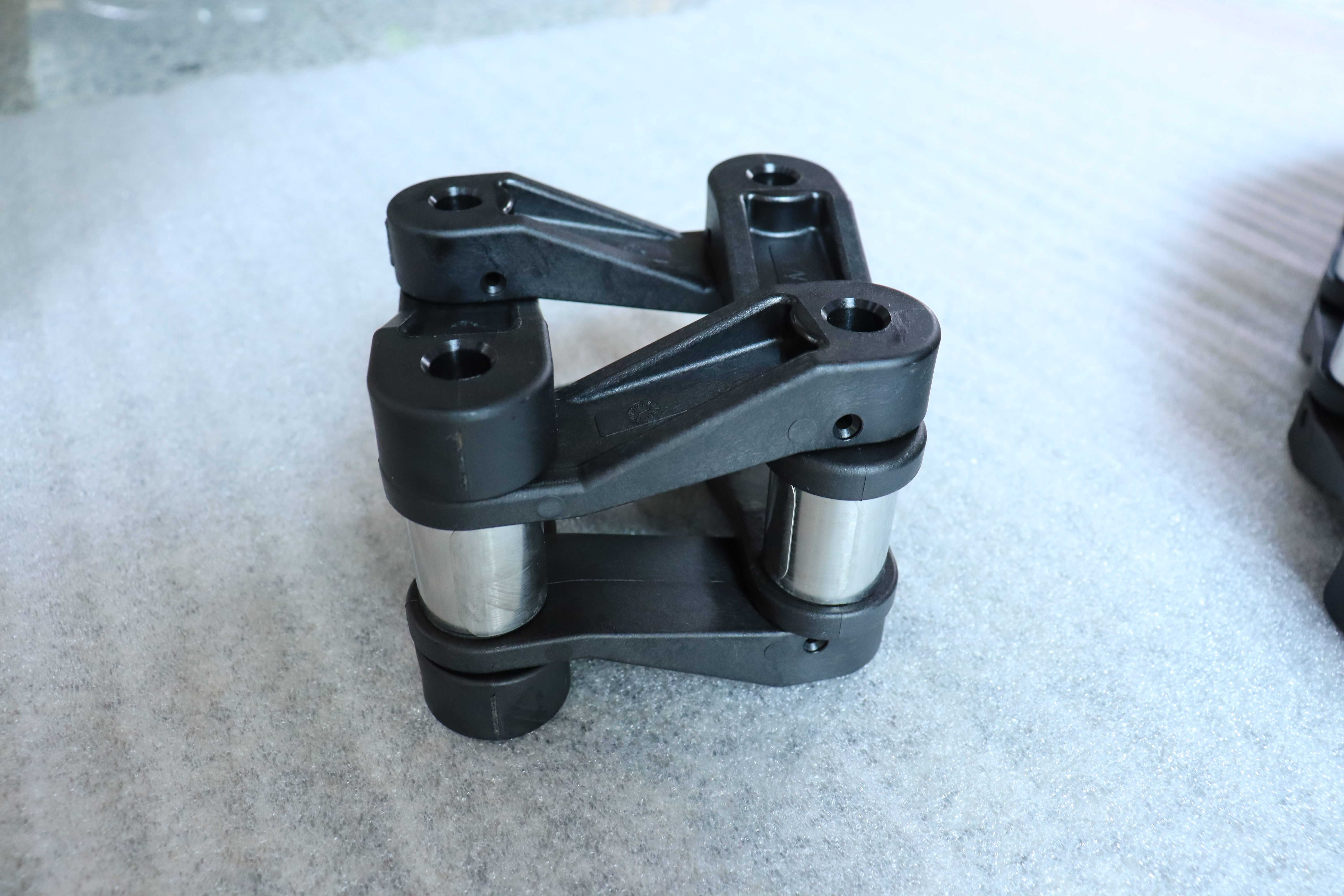 上海刮泥機大鏈條注塑廠家